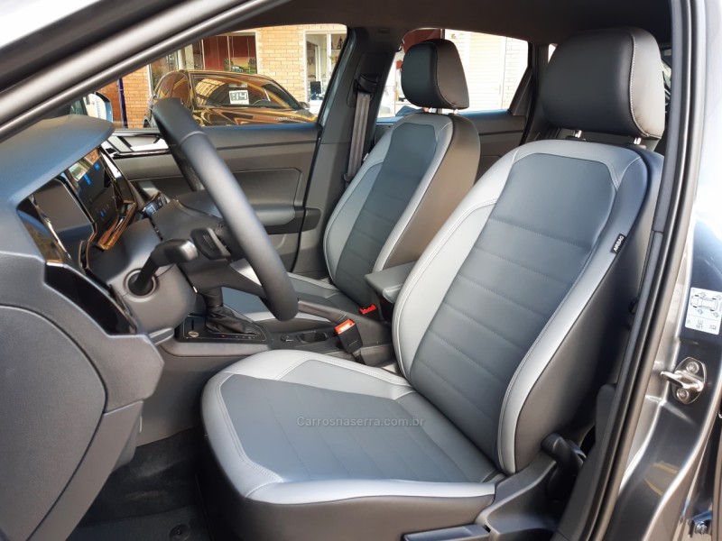 NIVUS 1.0 TSI HIGHLINE FLEX 4P AUTOMÁTICO - 2021 - VACARIA