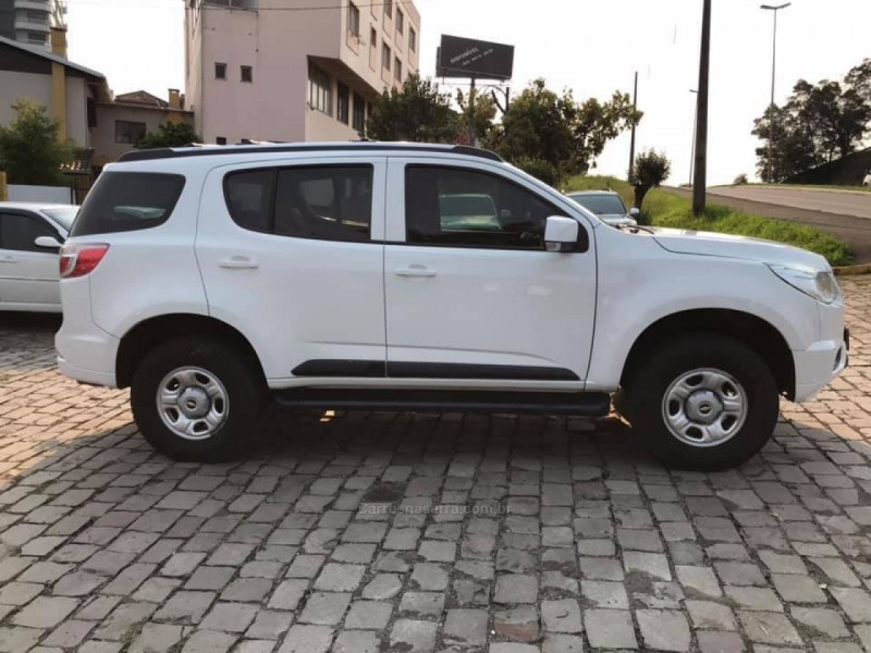 TRAILBLAZER 2.8 LTZ 4X4 16V TURBO DIESEL 4P AUTOMÁTICO - 2016 - FARROUPILHA