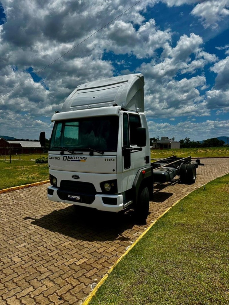 CARGO 1119 TURBO - 2018 - LAJEADO