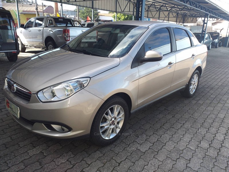 grand siena 1.4 mpi attractive 8v flex 4p manual 2015 caxias do sul