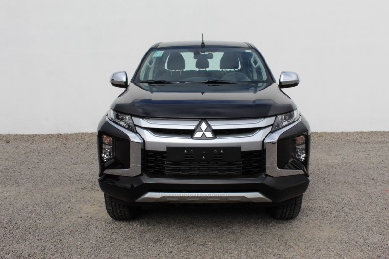 L200 TRITON 2.4 16V TURBO DIESEL SPORT HPE CD 4P 4X4 AUTOMÁTICO - 2023 - FLORES DA CUNHA