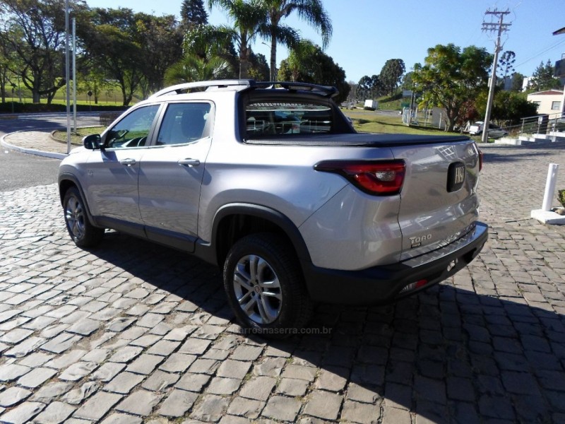 TORO 2.0 16V TURBO DIESEL FREEDOM 4WD AT9 AUTOMÁTICO - 2022 - FLORES DA CUNHA