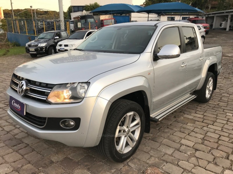 amarok 2.0 highline 4x4 cd 16v turbo intercooler diesel 4p automatico 2015 farroupilha