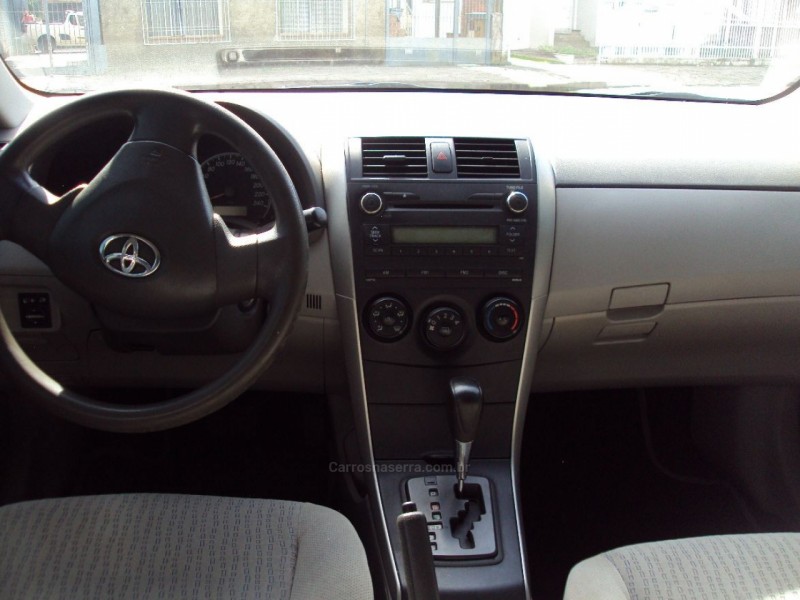 COROLLA 1.8 XLI 16V FLEX 4P AUTOMÁTICO - 2010 - CAXIAS DO SUL