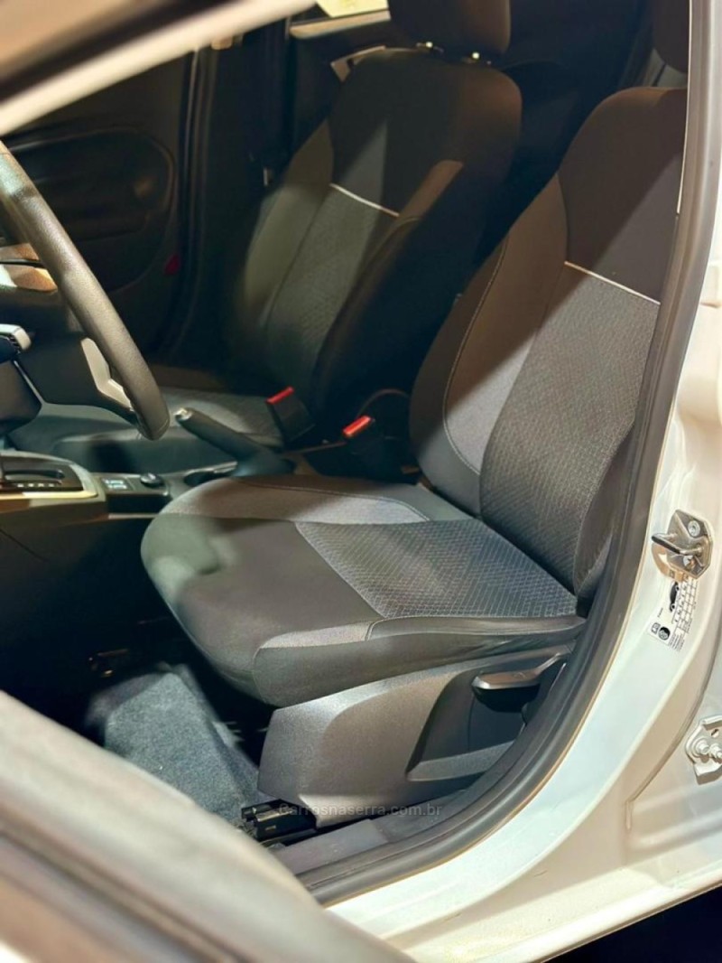 FIESTA 1.0 EDGE 8V GASOLINA 4P MANUAL - 2018 - LAJEADO