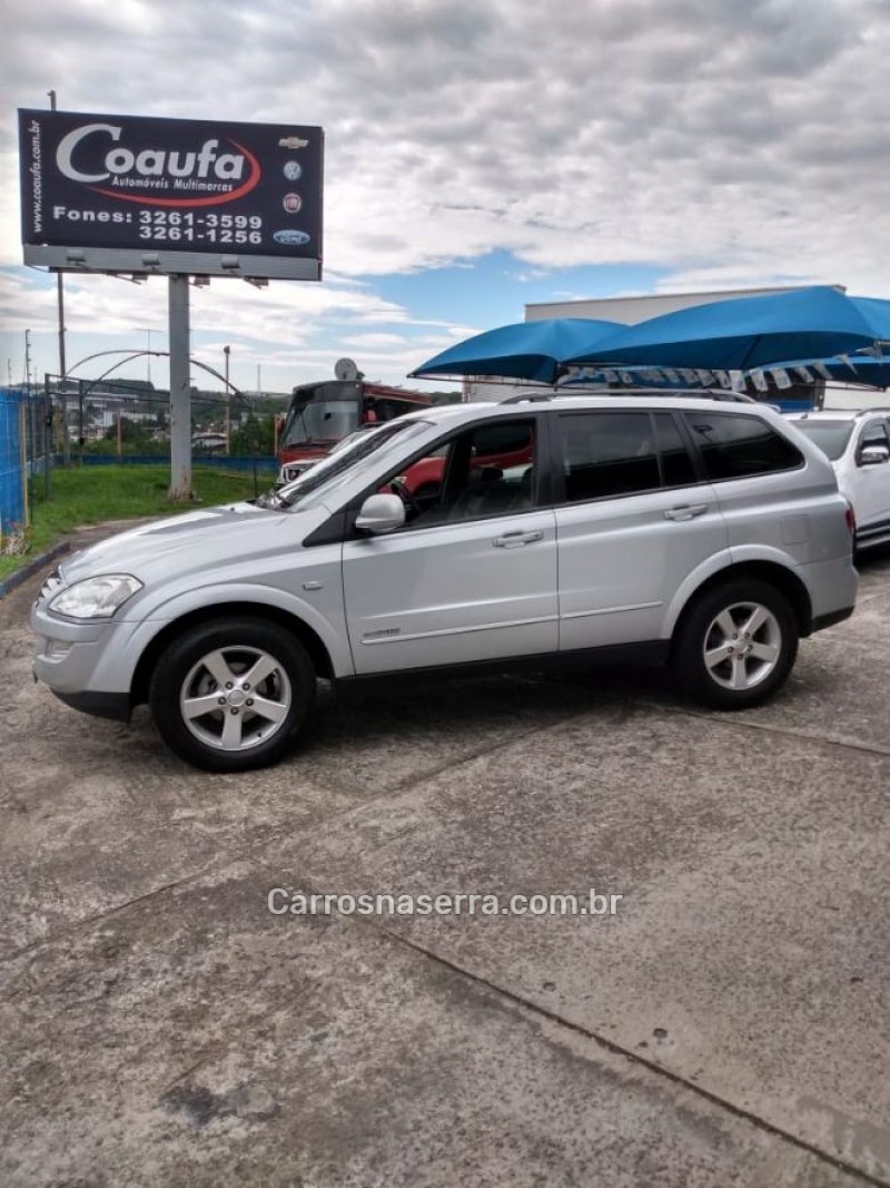 kyron 2.0 gls 200ky 4x4 16v turbo diesel 4p automatico 2011 farroupilha
