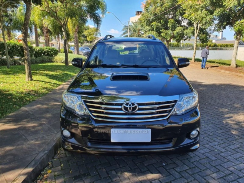 HILUX SW4 3.0 SRV 4X4 CD 16V TURBO INTERCOOLER DIESEL 4P AUTOMÁTICO - 2013 - BENTO GONçALVES