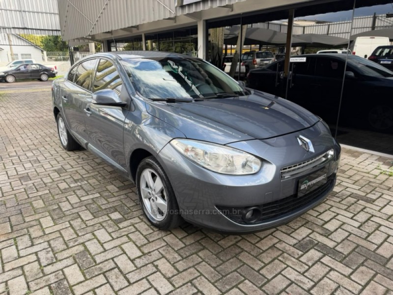 fluence 2.0 dynamique 16v flex 4p automatico 2013 canoas