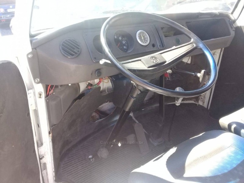 KOMBI 1.6 MI STD 8V GASOLINA 3P MANUAL - 1998 - CAXIAS DO SUL