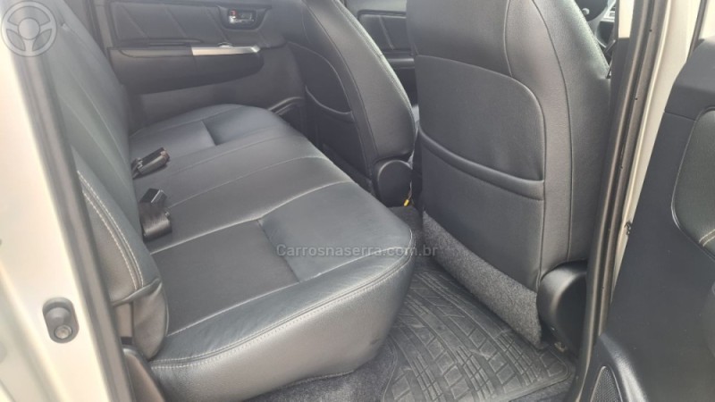 HILUX 3.0 SRV TOP 4X4 CD 16V TURBO INTERCOOLER DIESEL 4P AUTOMÁTICO - 2014 - BENTO GONçALVES