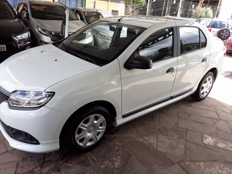LOGAN 1.0 AUTHENTIQUE 12V FLEX 4P MANUAL - 2015 - CAXIAS DO SUL