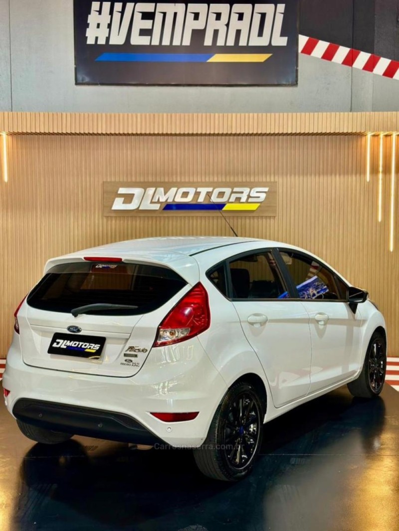 FIESTA 1.0 EDGE 8V GASOLINA 4P MANUAL - 2018 - LAJEADO