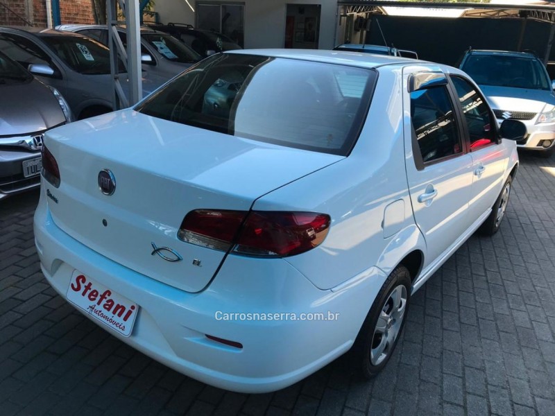 SIENA 1.0 MPI EL 8V FLEX 4P MANUAL - 2014 - FELIZ