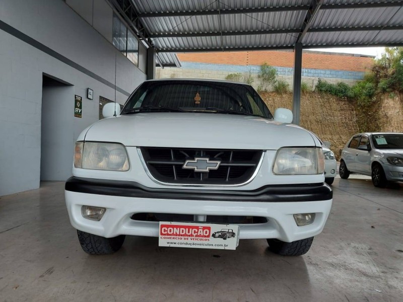 BLAZER 4.3 SFI DLX EXECUTIVE 4X2 V6 12V GASOLINA 4P  