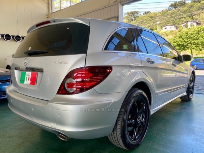 R 500 5.0 V8 32V GASOLINA 4P AUTOMÁTICO - 2006 - CAXIAS DO SUL