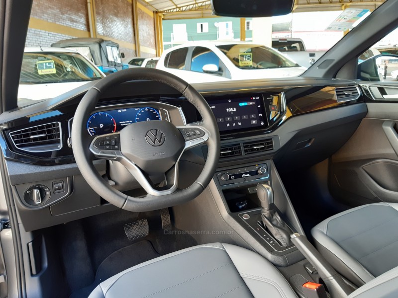 NIVUS 1.0 TSI HIGHLINE FLEX 4P AUTOMÁTICO - 2021 - VACARIA