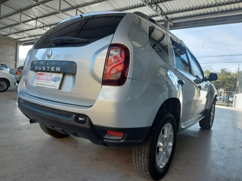 DUSTER 1.6 EXPRESSION 4X2 16V FLEX 4P MANUAL - 2019 - CAXIAS DO SUL