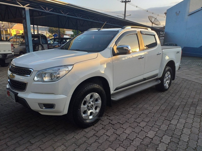 s10 2.8 ltz 4x4 cd 16v turbo diesel 4p automatico 2015 caxias do sul