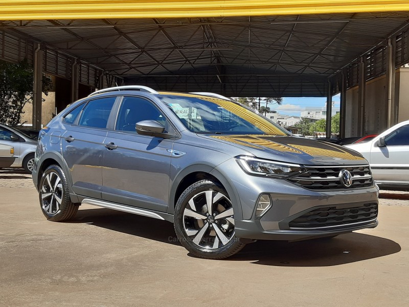 NIVUS 1.0 TSI HIGHLINE FLEX 4P AUTOMÁTICO - 2021 - VACARIA