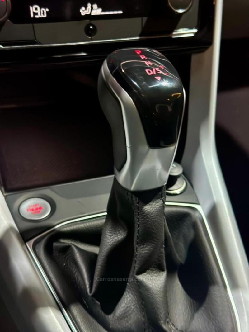 T-CROSS 1.4 HIGHLINE TSI 16V FLEX 4P AUTOMÁTICO - 2021 - LAJEADO