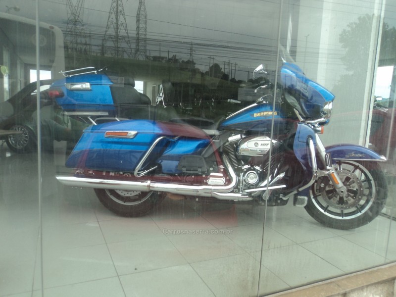 ELECTRA GLIDE ULTRA LIMITED - 2017 - FARROUPILHA