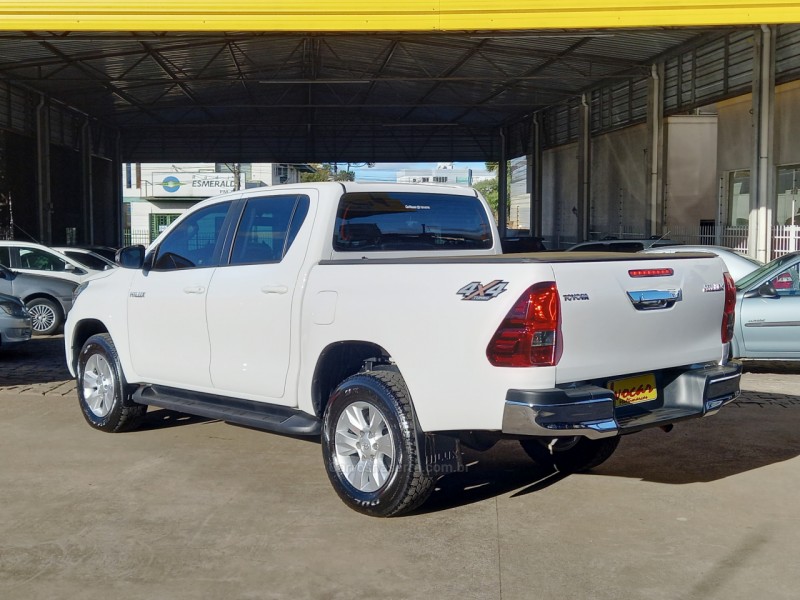 HILUX 2.8 SR 4X4 CD 16V DIESEL 4P AUTOMÁTICO - 2020 - VACARIA