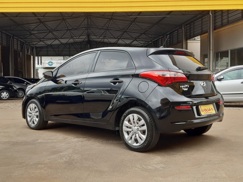 HB20 1.0 COMFORT PLUS 12V FLEX 4P MANUAL - 2016 - VACARIA