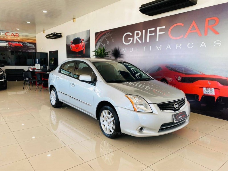 sentra 2.0 16v flex 4p automatico 2013 dois irmaos