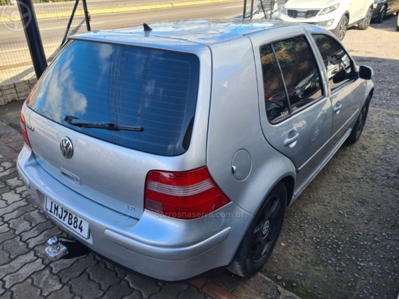 GOLF 1.6 MI PLUS 8V GASOLINA 4P MANUAL - 2005 - CAXIAS DO SUL