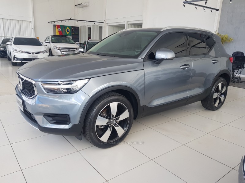 XC 40 2.0 T5 GASOLINA MOMENTUM AWD GEARTRONIC - 2019 - ERECHIM