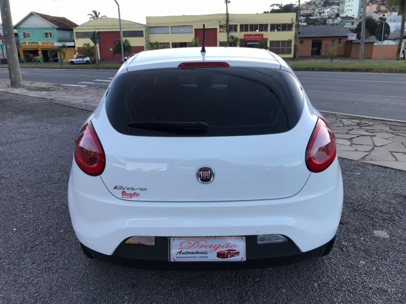 BRAVO 1.8 ESSENCE 16V FLEX 4P MANUAL - 2014 - CAXIAS DO SUL