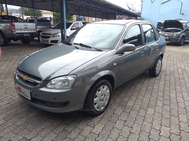 corsa 1.0 ls classic vhc 4p flex power 2013 caxias do sul