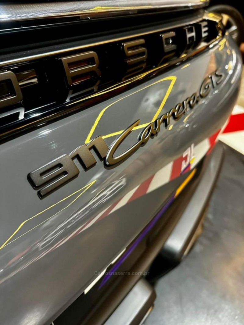 911 3.8 CARRERA S COUPÉ 6 CILINDROS 24V GASOLINA 2P AUTOMÁTICO - 2026 - LAJEADO