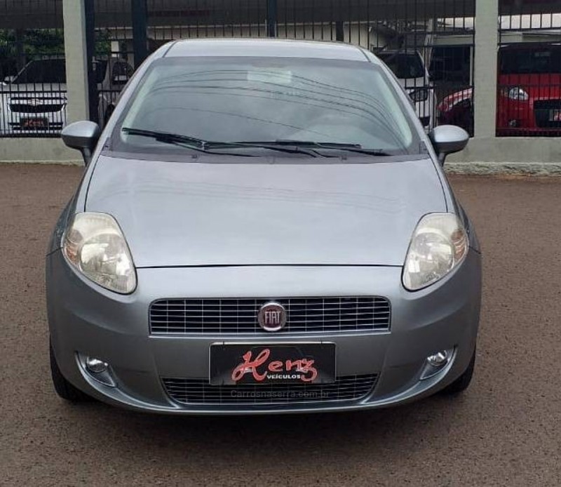 punto 1.6 essence sp dualogic 16v flex 4p automatizado 2012 bom principio