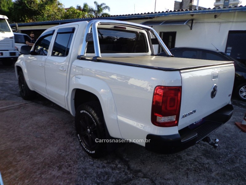 AMAROK 2.0 4X4 CD 16V TURBO INTERCOOLER DIESEL 4P MANUAL - 2011 - FARROUPILHA