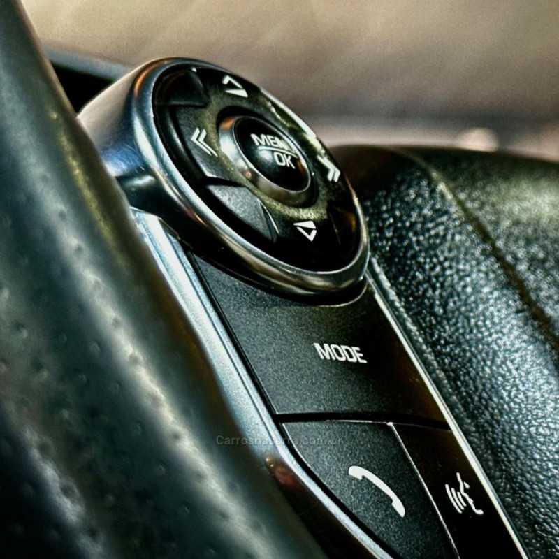 RANGE ROVER SPORT 3.0 HSE 4X4 V6 24V BITURBO DIESEL 4P AUTOMÁTICO - 2014 - LAJEADO