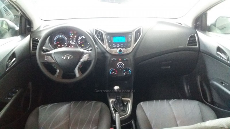 HB20 1.0 COMFORT PLUS 12V FLEX 4P MANUAL - 2015 - FARROUPILHA