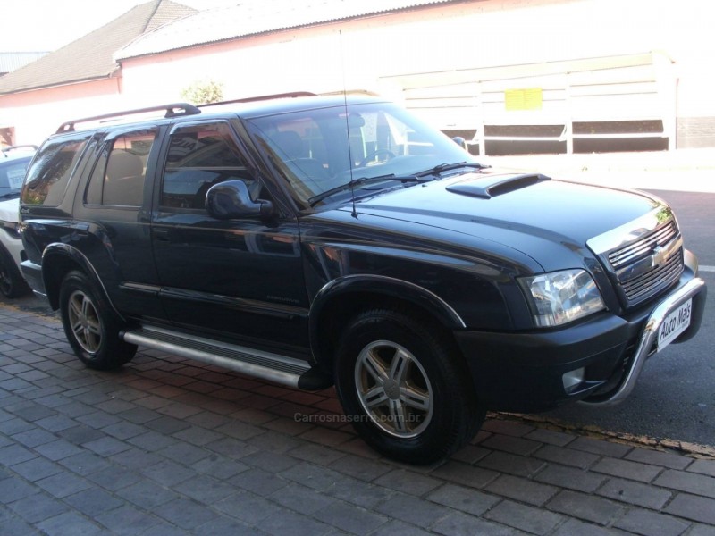 BLAZER 2.8 EXECUTIVE 4X4 TURBO ELETRONIC DIESEL 4P MANUAL  