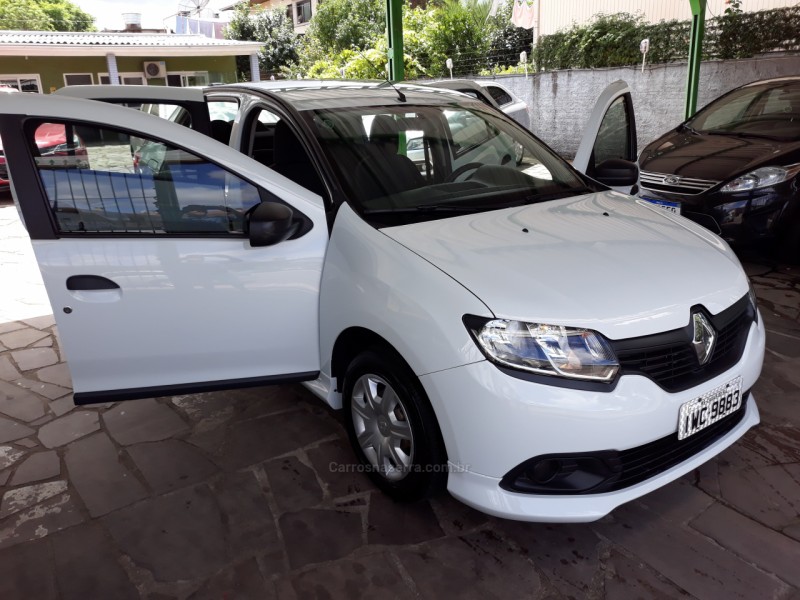 LOGAN 1.0 AUTHENTIQUE 12V FLEX 4P MANUAL - 2015 - CAXIAS DO SUL