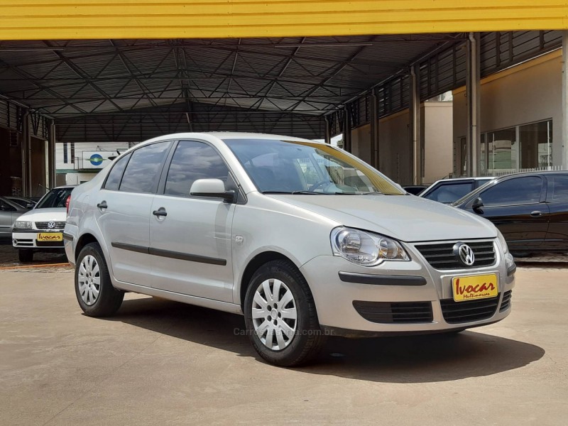 POLO 1.6 MI 8V FLEX 4P MANUAL - 2009 - VACARIA