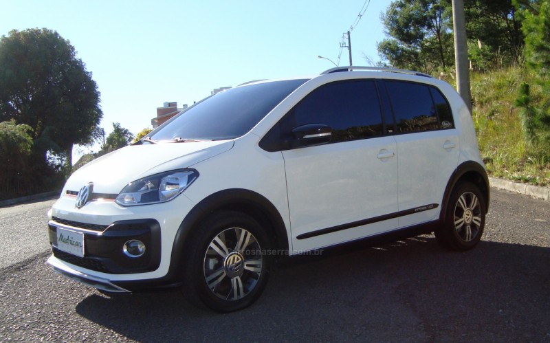 UP 1.0 TSI CROSS 12V FLEX 4P MANUAL