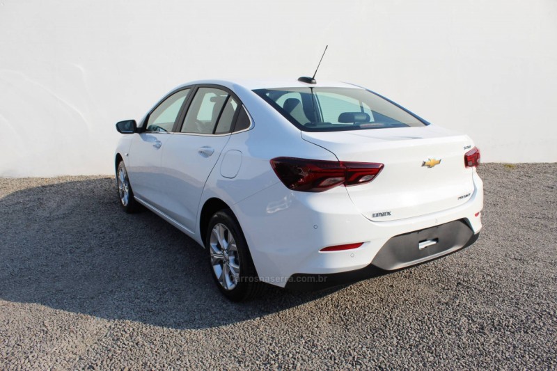 ONIX  1.0	PREMIER PLUS 12V TURBO FLEX 4P AUTOMÁTICO - 2022 - FLORES DA CUNHA