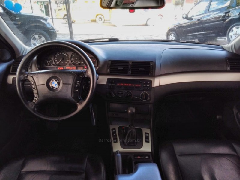 320I 2.0 16V GASOLINA 4P AUTOMÁTICO - 2004 - CANELA