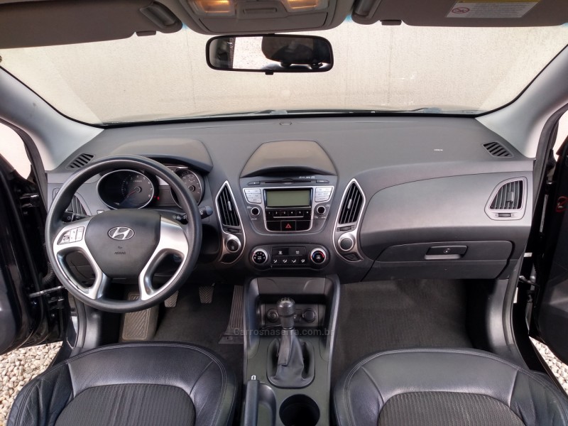 IX35 2.0 MPI 4X2 16V FLEX 4P MANUAL - 2011 - FLORES DA CUNHA