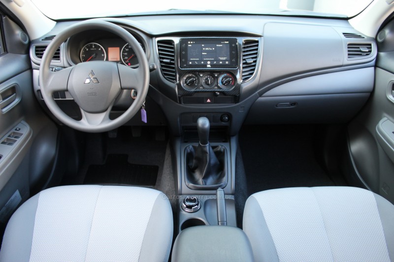 L200 TRITON 2.4 OUTDOOR GLX 4X4 CD 16V DIESEL 4P MANUAL - 2022 - FLORES DA CUNHA