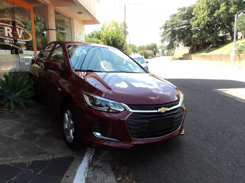 ONIX  1.0	PREMIER PLUS 12V TURBO FLEX 4P AUTOMÁTICO - 2023 - CARLOS BARBOSA