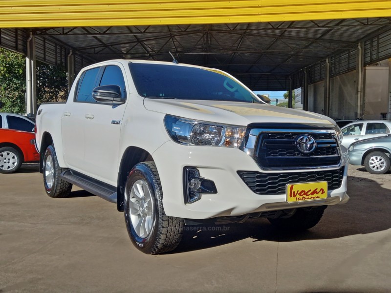 HILUX 2.8 SR 4X4 CD 16V DIESEL 4P AUTOMÁTICO - 2020 - VACARIA