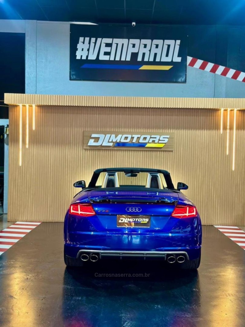 TTS 2.0 TFSI ROADSTER 16V GASOLINA 2P S-TRONIC - 2017 - LAJEADO