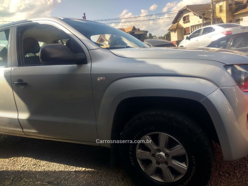 amarok 2.0 se 4x4 cd 16v turbo intercooler diesel 4p manual 2013 gramado