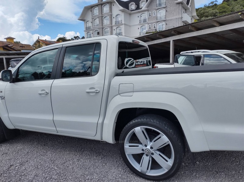 AMAROK 2.0 HIGHLINE 4X4 CD 16V TURBO INTERCOOLER DIESEL 4P AUTOMÁTICO